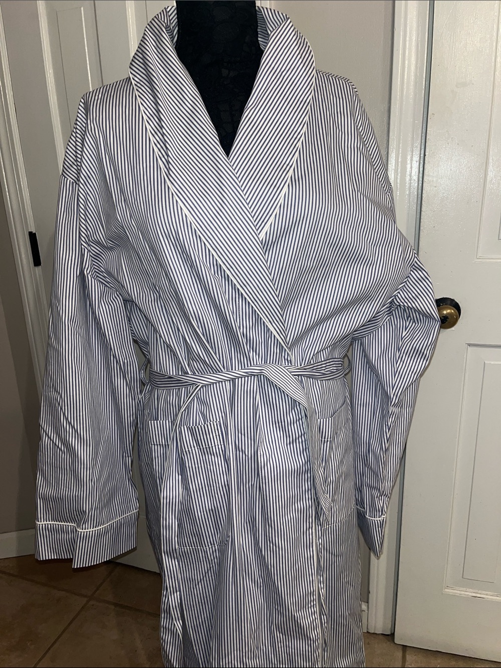 Men's Striped Shawl-Collar Robe - Blue/White